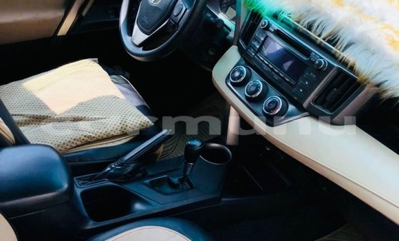 Acheter Occasion Voiture Toyota RAV4 Noir à Pointe–Noire, Région du Kouilou Acheter Occasion Voiture Toyota RAV4 Noir à Pointe–Noire, Région du Kouilou