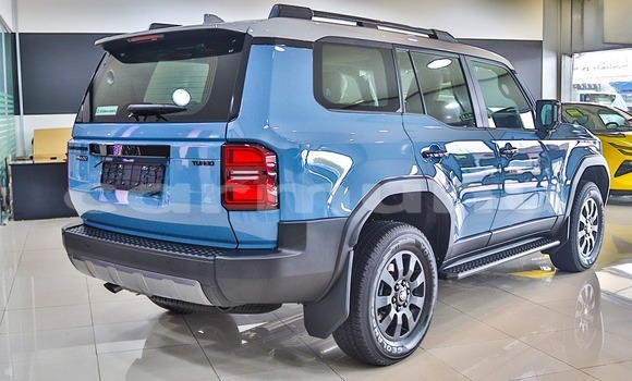 Acheter Neuf Voiture Toyota Land Cruiser Prado Bleu à Pointe–Noire, Région du Kouilou Acheter Neuf Voiture Toyota Land Cruiser Prado Bleu à Pointe–Noire, Région du Kouilou