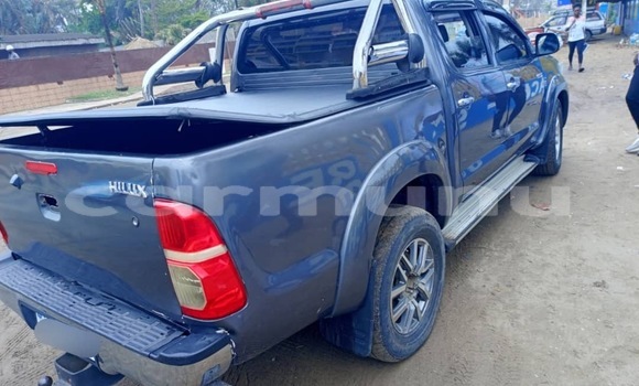 Acheter Occasion Voiture Toyota Hiluxe VIGO Bleu à Pointe–Noire, Région du Kouilou Acheter Occasion Voiture Toyota Hiluxe VIGO Bleu à Pointe–Noire, Région du Kouilou