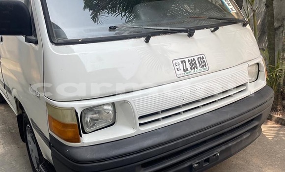 Acheter Occasion Voiture Toyota Hiace Blanc à Pointe–Noire, Région du Kouilou Acheter Occasion Voiture Toyota Hiace Blanc à Pointe–Noire, Région du Kouilou