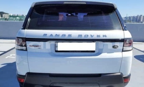 Acheter Occasion Voiture Land Rover Range Rover Sport Blanc à Owando, Cuvette-Ouest Acheter Occasion Voiture Land Rover Range Rover Sport Blanc à Owando, Cuvette-Ouest