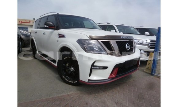 Acheter Import Voiture Nissan Patrol Blanc à Import - Dubai, Région de la Bouenza Acheter Import Voiture Nissan Patrol Blanc à Import - Dubai, Région de la Bouenza
