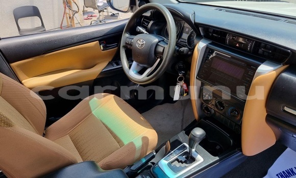 Buy Used Toyota Fortuner White Car in Brazzaville in Municipality of Brazzaville Buy Used Toyota Fortuner White Car in Brazzaville in Municipality of Brazzaville