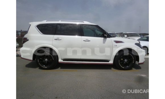 Acheter Import Voiture Nissan Patrol Blanc à Import - Dubai, Région de la Bouenza Acheter Import Voiture Nissan Patrol Blanc à Import - Dubai, Région de la Bouenza