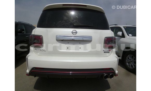 Acheter Import Voiture Nissan Patrol Blanc à Import - Dubai, Région de la Bouenza Acheter Import Voiture Nissan Patrol Blanc à Import - Dubai, Région de la Bouenza