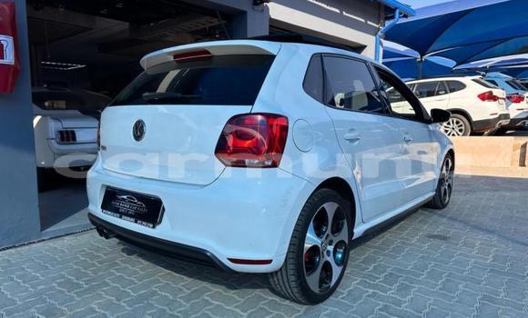 Acheter Occasion Voiture Volkswagen Polo Blanc à Brazzaville, Commune de Brazzaville Acheter Occasion Voiture Volkswagen Polo Blanc à Brazzaville, Commune de Brazzaville