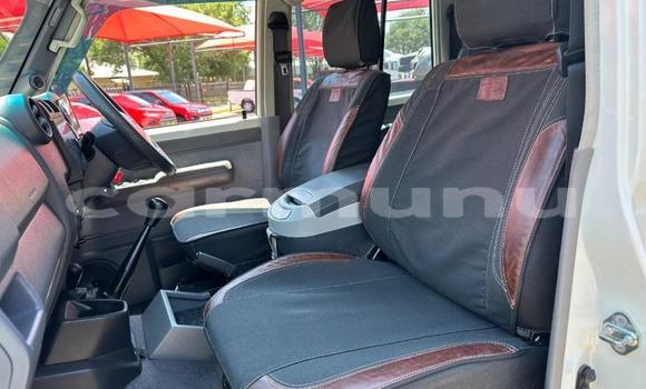 Buy Used Toyota Land Cruiser White Car in Brazzaville in Municipality of Brazzaville Buy Used Toyota Land Cruiser White Car in Brazzaville in Municipality of Brazzaville