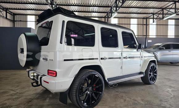 Buy Used Mercedes-Benz G-klasse White Car in Brazzaville in Municipality of Brazzaville Buy Used Mercedes-Benz G-klasse White Car in Brazzaville in Municipality of Brazzaville