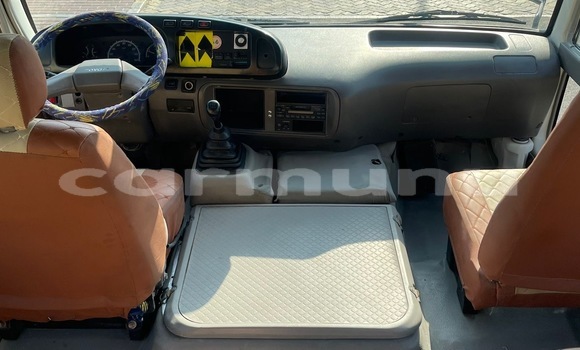 Acheter Occasion Voiture Toyota Coaster Blanc à Brazzaville, Commune de Brazzaville Acheter Occasion Voiture Toyota Coaster Blanc à Brazzaville, Commune de Brazzaville