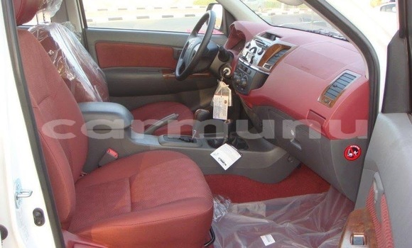 Acheter Occasion Voiture Toyota Hilux Blanc à Pointe–Noire, Région du Kouilou Acheter Occasion Voiture Toyota Hilux Blanc à Pointe–Noire, Région du Kouilou