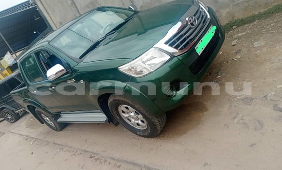 Acheter Occasion Voiture Toyota Hilux Vert à Brazzaville, Commune de Brazzaville Acheter Occasion Voiture Toyota Hilux Vert à Brazzaville, Commune de Brazzaville
