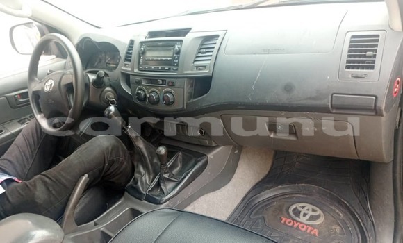 Acheter Occasion Voiture Toyota Hilux Vert à Brazzaville, Commune de Brazzaville Acheter Occasion Voiture Toyota Hilux Vert à Brazzaville, Commune de Brazzaville
