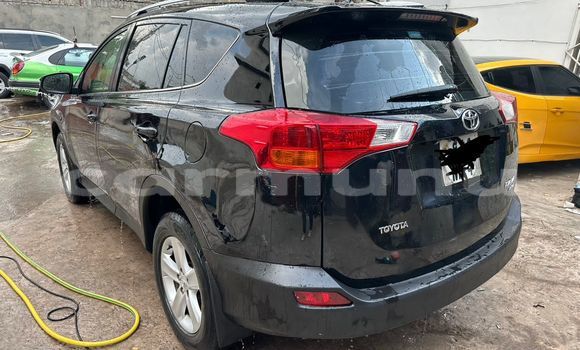 Acheter Occasion Voiture Toyota RAV4 Noir à Brazzaville, Commune de Brazzaville Acheter Occasion Voiture Toyota RAV4 Noir à Brazzaville, Commune de Brazzaville