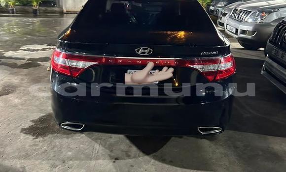 Acheter Occasion Voiture Hyundai Grandeur Noir à Brazzaville, Commune de Brazzaville Acheter Occasion Voiture Hyundai Grandeur Noir à Brazzaville, Commune de Brazzaville