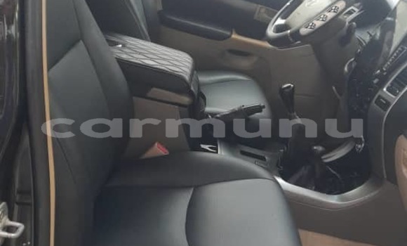 Acheter Occasion Voiture Toyota Prado Noir à Brazzaville, Commune de Brazzaville Acheter Occasion Voiture Toyota Prado Noir à Brazzaville, Commune de Brazzaville