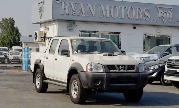 Buy Import Nissan NP 300 White Car in Import - Dubai in Region of Bouenza Buy Import Nissan NP 300 White Car in Import - Dubai in Region of Bouenza