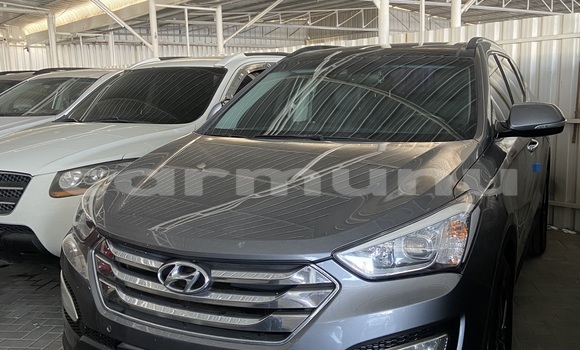 Buy Used Hyundai Santa Fe Silver Car in Brazzaville in Municipality of Brazzaville Buy Used Hyundai Santa Fe Silver Car in Brazzaville in Municipality of Brazzaville