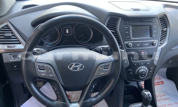 Buy Used Hyundai Santa Fe Silver Car in Brazzaville in Municipality of Brazzaville Buy Used Hyundai Santa Fe Silver Car in Brazzaville in Municipality of Brazzaville