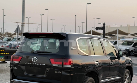 Buy Used Toyota Land Cruiser Black Car in Brazzaville in Municipality of Brazzaville Buy Used Toyota Land Cruiser Black Car in Brazzaville in Municipality of Brazzaville