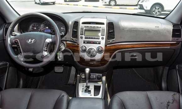 Acheter Occasion Voiture Hyundai Santa Fe Gris à Pointe–Noire, Région du Kouilou Acheter Occasion Voiture Hyundai Santa Fe Gris à Pointe–Noire, Région du Kouilou