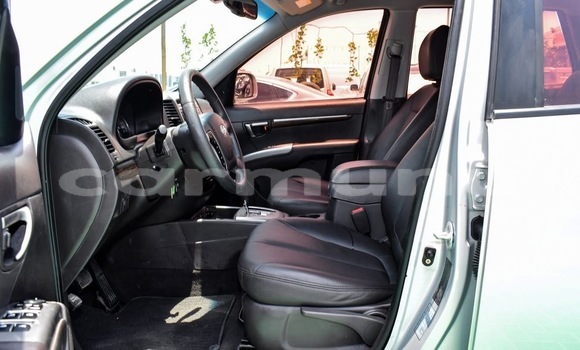 Acheter Occasion Voiture Hyundai Santa Fe Gris à Pointe–Noire, Région du Kouilou Acheter Occasion Voiture Hyundai Santa Fe Gris à Pointe–Noire, Région du Kouilou