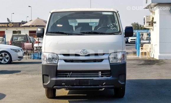 Buy Import Toyota Hiace White Car in Import - Dubai in Region of Bouenza Buy Import Toyota Hiace White Car in Import - Dubai in Region of Bouenza