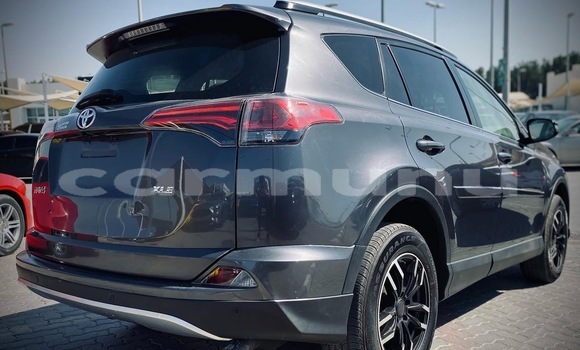 Acheter Occasion Voiture Toyota RAV4 Noir à Brazzaville, Commune de Brazzaville Acheter Occasion Voiture Toyota RAV4 Noir à Brazzaville, Commune de Brazzaville