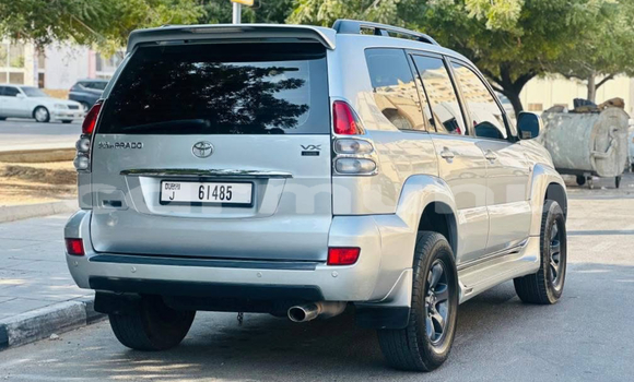 Acheter Occasion Voiture Toyota Prado Gris à Brazzaville, Commune de Brazzaville Acheter Occasion Voiture Toyota Prado Gris à Brazzaville, Commune de Brazzaville