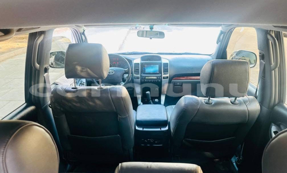 Acheter Occasion Voiture Toyota Prado Gris à Brazzaville, Commune de Brazzaville Acheter Occasion Voiture Toyota Prado Gris à Brazzaville, Commune de Brazzaville