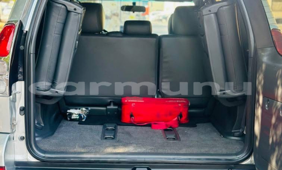 Acheter Occasion Voiture Toyota Prado Gris à Brazzaville, Commune de Brazzaville Acheter Occasion Voiture Toyota Prado Gris à Brazzaville, Commune de Brazzaville