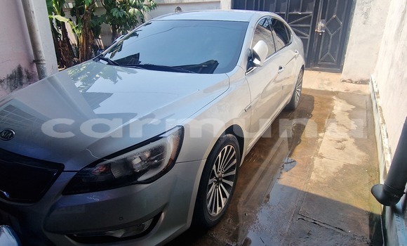 Buy Used Kia K7 Silver Car in Brazzaville in Municipality of Brazzaville Buy Used Kia K7 Silver Car in Brazzaville in Municipality of Brazzaville