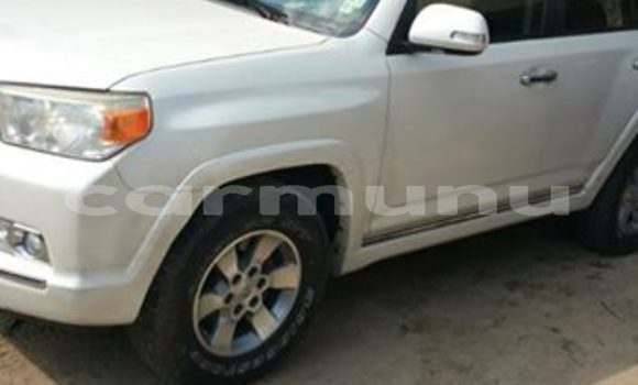 Buy Used Toyota 4Runner White Car in Brazzaville in Municipality of Brazzaville Buy Used Toyota 4Runner White Car in Brazzaville in Municipality of Brazzaville