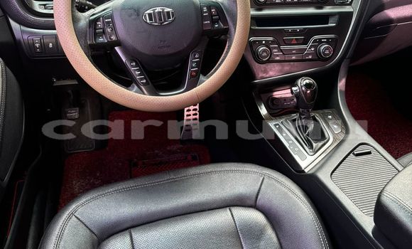 Acheter Neuf Voiture Kia K5 Blanc à Brazzaville, Commune de Brazzaville Acheter Neuf Voiture Kia K5 Blanc à Brazzaville, Commune de Brazzaville