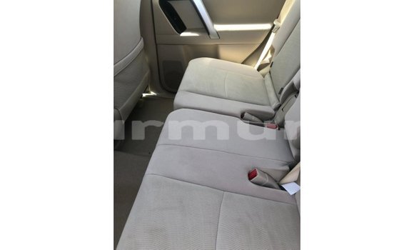 Buy Import Toyota Prado White Car in Import - Dubai in Region of Bouenza Buy Import Toyota Prado White Car in Import - Dubai in Region of Bouenza
