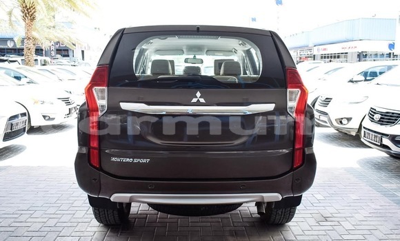 Acheter Occasion Voiture Mitsubishi Montero Sport Marron à Brazzaville, Commune de Brazzaville Acheter Occasion Voiture Mitsubishi Montero Sport Marron à Brazzaville, Commune de Brazzaville