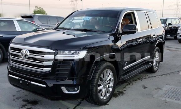 Acheter Occasion Voiture Toyota Land Cruiser Noir à Brazzaville, Commune de Brazzaville Acheter Occasion Voiture Toyota Land Cruiser Noir à Brazzaville, Commune de Brazzaville