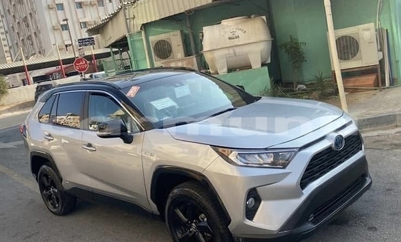 Acheter Occasion Voiture Toyota RAV4 Gris à Brazzaville, Commune de Brazzaville Acheter Occasion Voiture Toyota RAV4 Gris à Brazzaville, Commune de Brazzaville