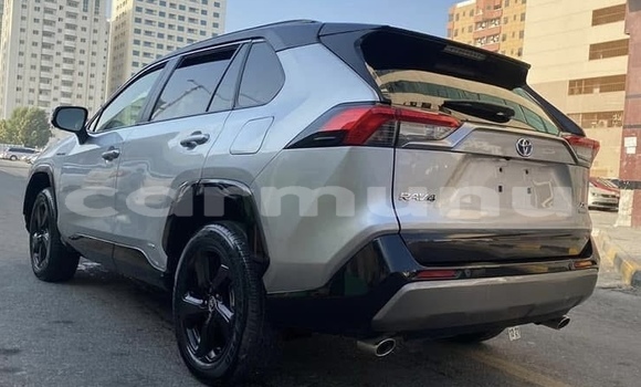 Acheter Occasion Voiture Toyota RAV4 Gris à Brazzaville, Commune de Brazzaville Acheter Occasion Voiture Toyota RAV4 Gris à Brazzaville, Commune de Brazzaville