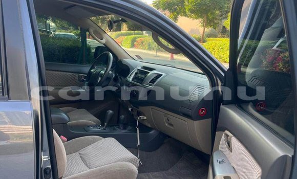 Acheter Occasion Voiture Toyota Fortuner Bleu à Pointe–Noire, Région du Kouilou Acheter Occasion Voiture Toyota Fortuner Bleu à Pointe–Noire, Région du Kouilou