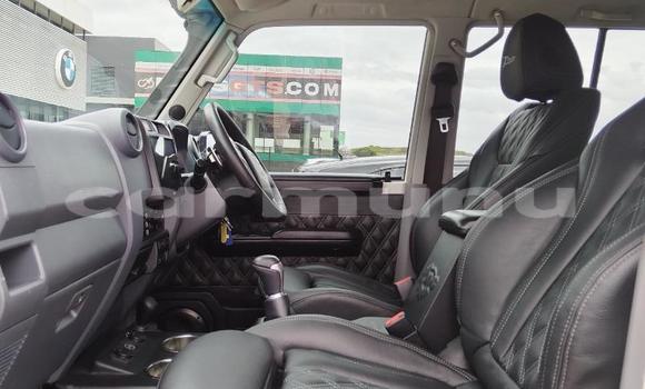 Acheter Occasion Voiture Toyota Land Cruiser Beige à Brazzaville, Commune de Brazzaville Acheter Occasion Voiture Toyota Land Cruiser Beige à Brazzaville, Commune de Brazzaville