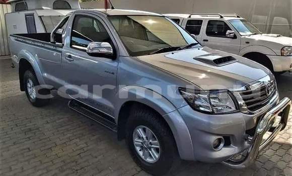 Buy Used Toyota Hilux Silver Car in Brazzaville in Municipality of Brazzaville Buy Used Toyota Hilux Silver Car in Brazzaville in Municipality of Brazzaville