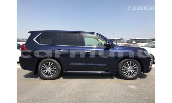 Acheter Import Voiture Lexus LX Bleu à Import - Dubai, Région de la Bouenza Acheter Import Voiture Lexus LX Bleu à Import - Dubai, Région de la Bouenza