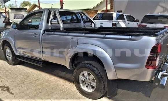 Buy Used Toyota Hilux Silver Car in Brazzaville in Municipality of Brazzaville Buy Used Toyota Hilux Silver Car in Brazzaville in Municipality of Brazzaville