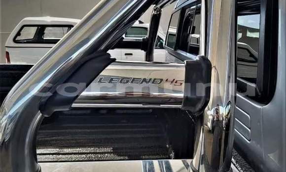 Buy Used Toyota Hilux Silver Car in Brazzaville in Municipality of Brazzaville Buy Used Toyota Hilux Silver Car in Brazzaville in Municipality of Brazzaville