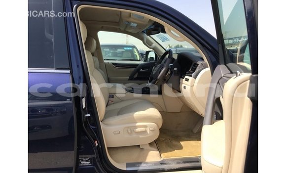 Acheter Import Voiture Lexus LX Bleu à Import - Dubai, Région de la Bouenza Acheter Import Voiture Lexus LX Bleu à Import - Dubai, Région de la Bouenza