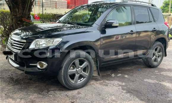 Acheter Occasion Voiture Toyota RAV4 Noir à Brazzaville, Commune de Brazzaville Acheter Occasion Voiture Toyota RAV4 Noir à Brazzaville, Commune de Brazzaville