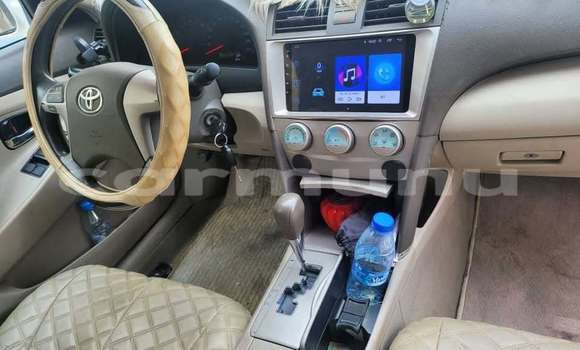 Acheter Occasion Voiture Toyota Camry Blanc à Brazzaville, Commune de Brazzaville Acheter Occasion Voiture Toyota Camry Blanc à Brazzaville, Commune de Brazzaville