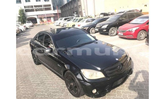 Buy Import Mercedes-Benz 190 (W201) Black Car in Import - Dubai in Region of Bouenza Buy Import Mercedes-Benz 190 (W201) Black Car in Import - Dubai in Region of Bouenza