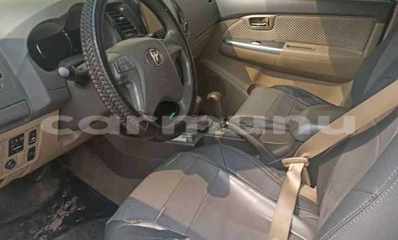 Acheter Occasion Voiture Toyota Fortuner Blanc à Brazzaville, Commune de Brazzaville Acheter Occasion Voiture Toyota Fortuner Blanc à Brazzaville, Commune de Brazzaville