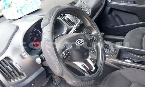 Acheter Occasion Voiture Kia Sportage Blanc à Brazzaville, Commune de Brazzaville Acheter Occasion Voiture Kia Sportage Blanc à Brazzaville, Commune de Brazzaville